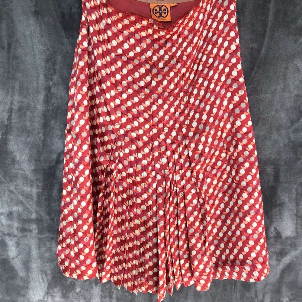 Tory Burch silk pattern size 0 skirt with pleats